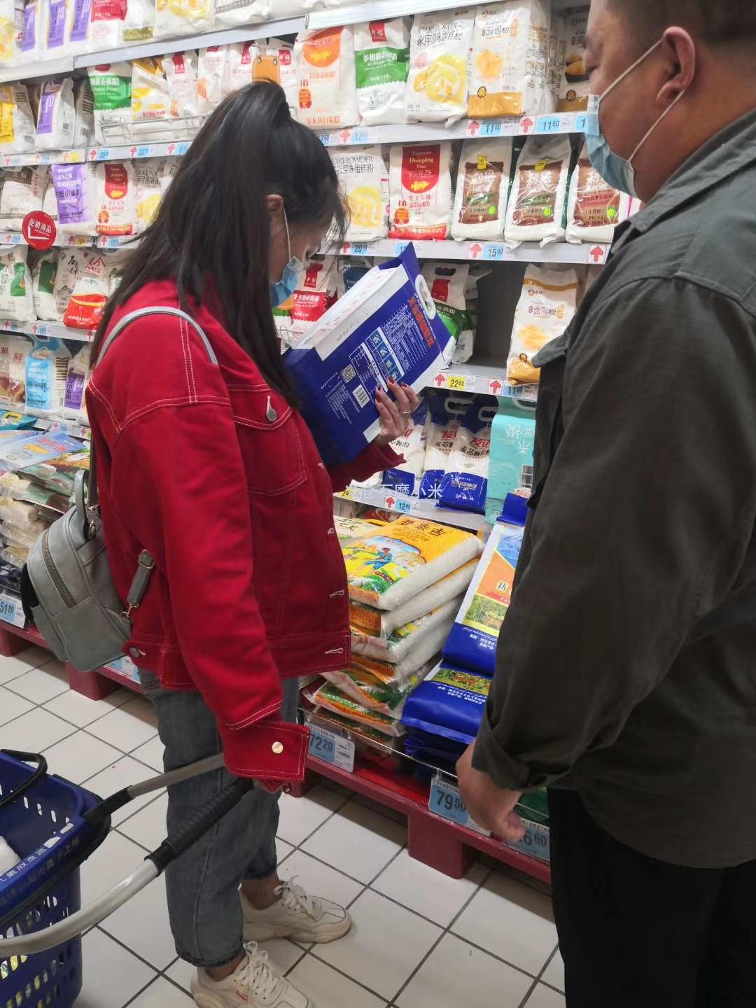 大潤發(fā)市場(chǎng)活動(dòng)現(xiàn)場(chǎng)照片